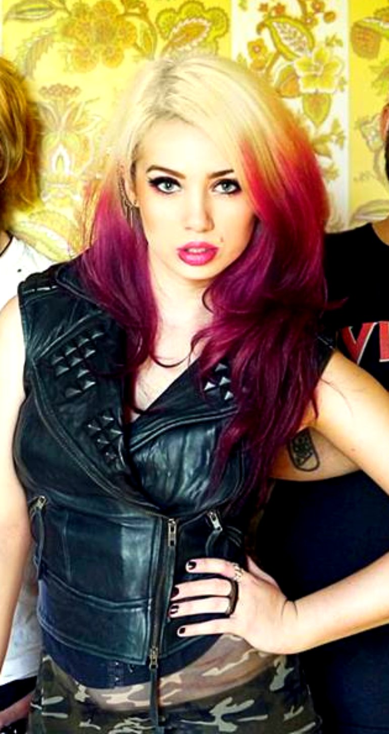 Skye Sweetnam Photos 64 Of 277 Last Fm