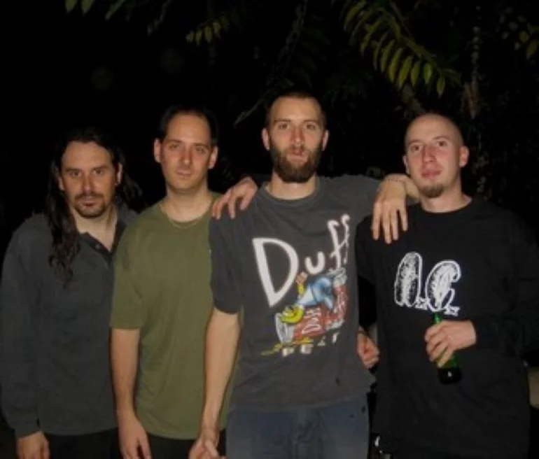 https://lastfm.freetls.fastly.net/i/u/770x0/2941ebf339b748fa8aeda57309885efb.webp#2941ebf339b748fa8aeda57309885efb