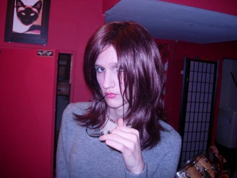 neil in drag ;o