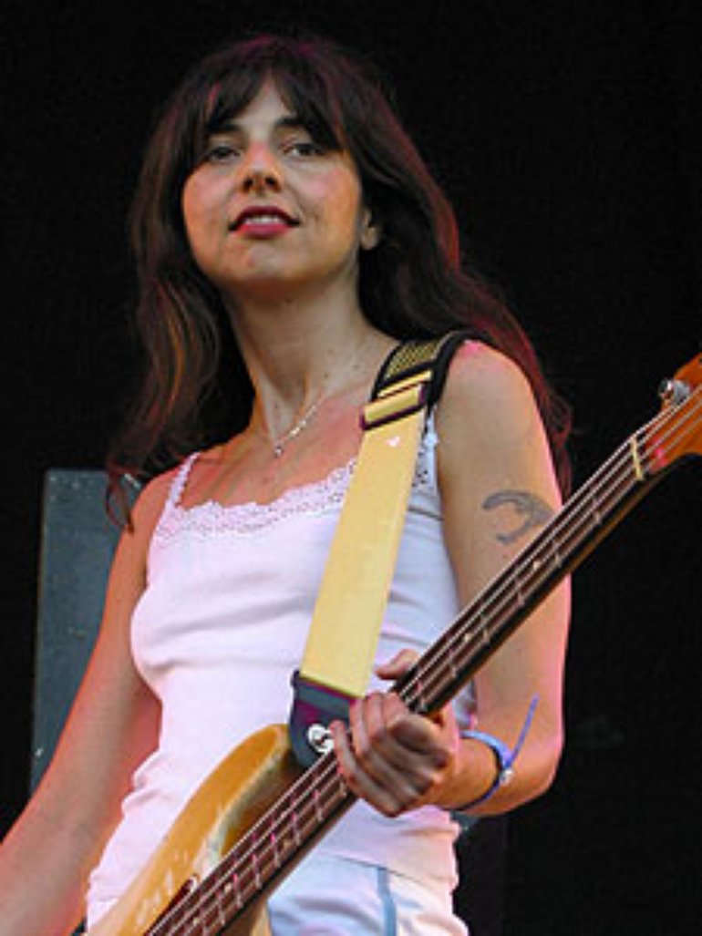 Paz Lenchantin Photos 45 Of 46 Last Fm