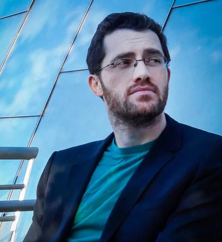 Austin Wintory; profile pic.png