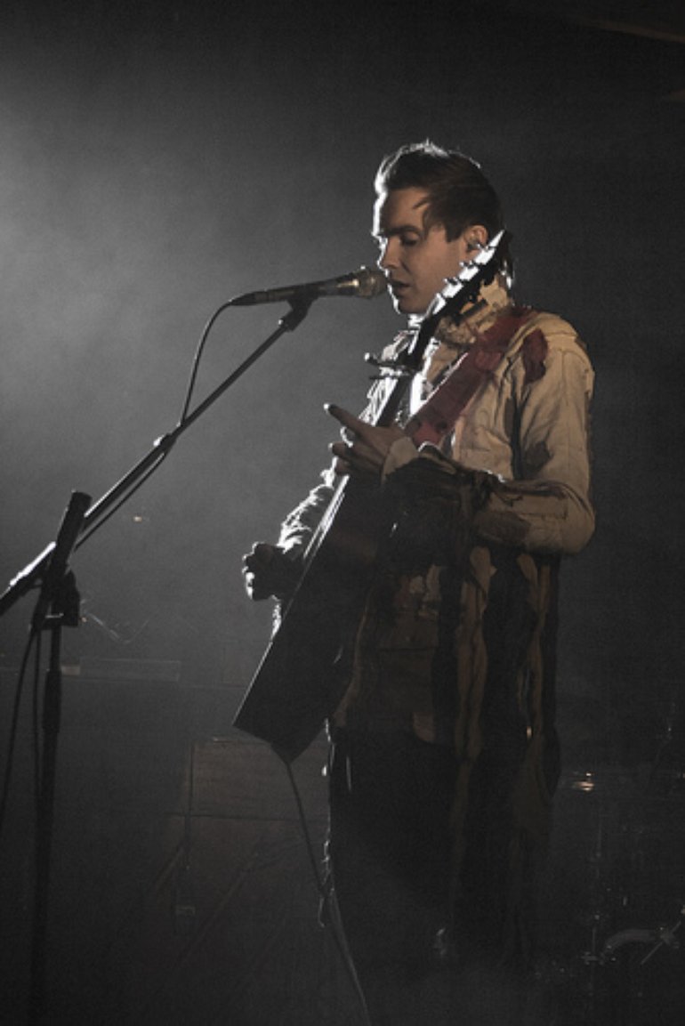 jonsi