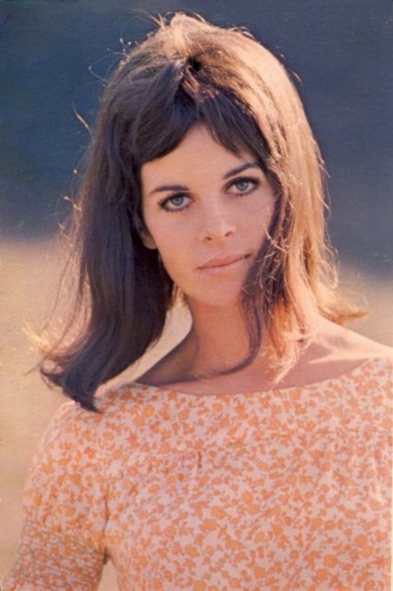 Classify French actress Claudine Longet (wife of singer Andy Williams) .