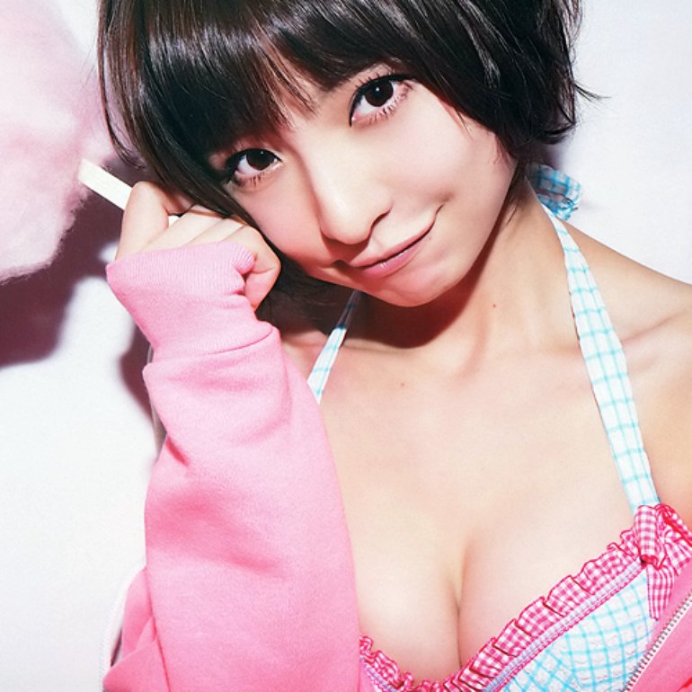 篠田麻里子 Photos 1 Of 14 Last Fm