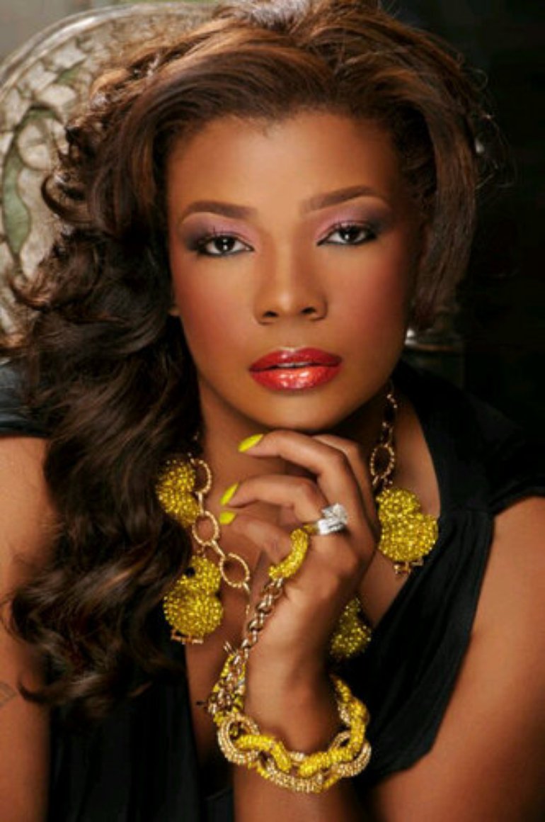 Syleena Johnson