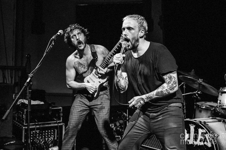Idles Photos (3 of 25) | Last.fm