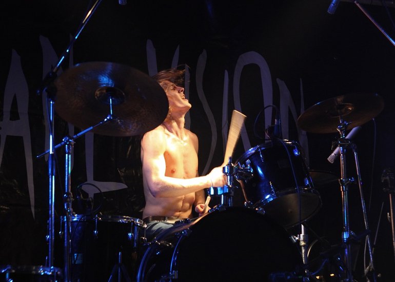 Tony (drums)