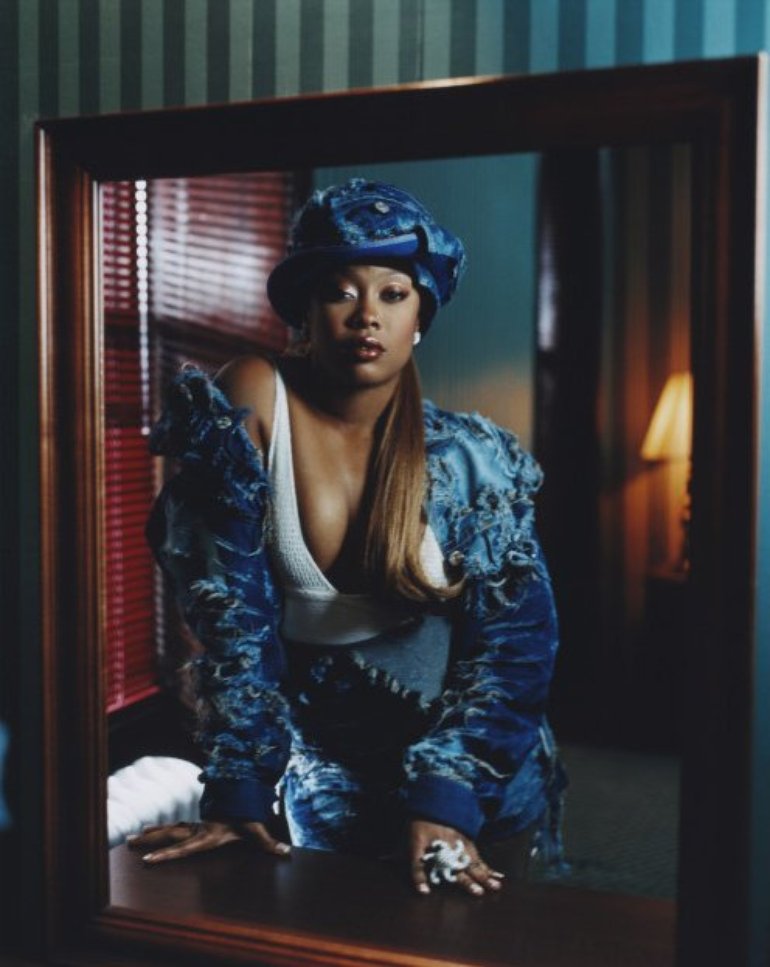 da brat dressed like a girl