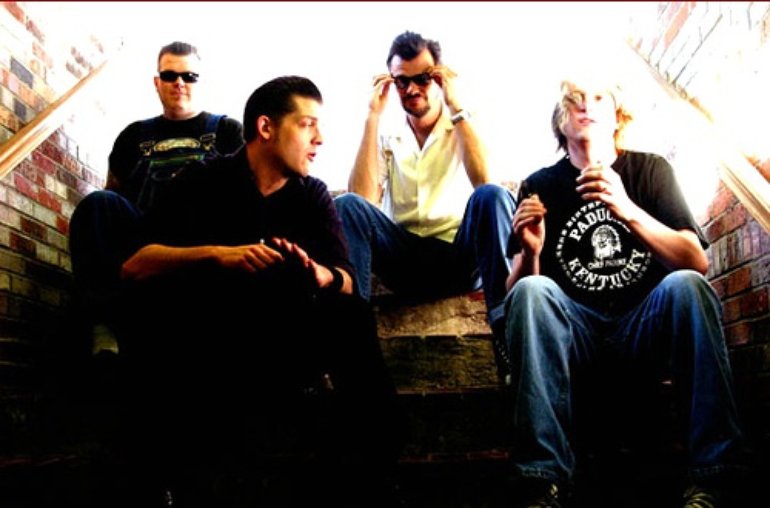 Rumble club. Texabilly Rockets.