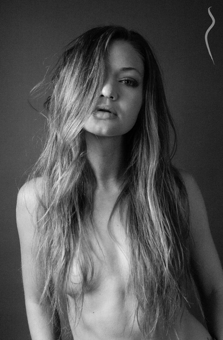 Erika Costell Topless