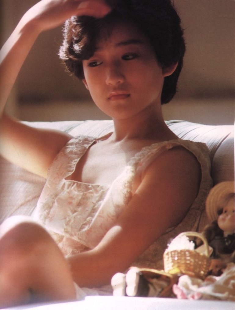 岡田有希子 Photos 5 Of 90 Last Fm