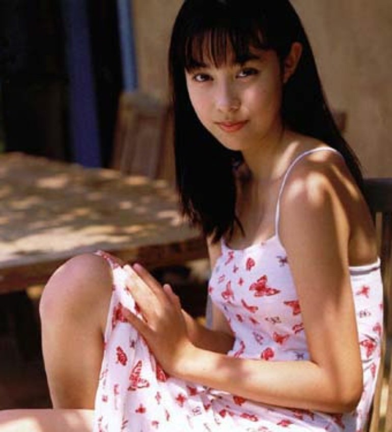 吹石一恵 Photos 4 Of 4 Last Fm