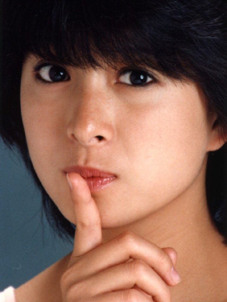 河合奈保子 Photos 36 Of 43 Last Fm