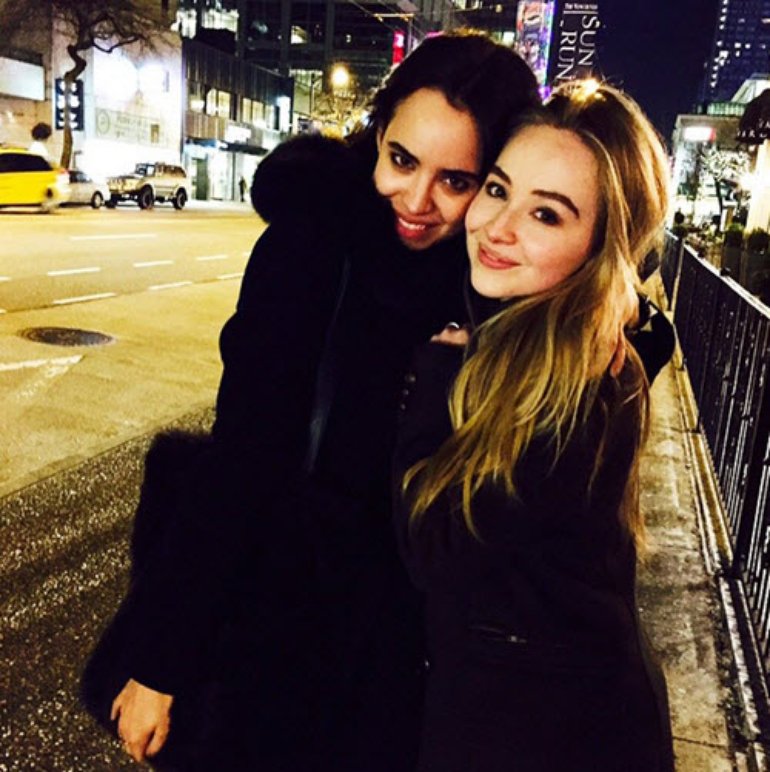 Sabrina Carpenter E Sofia Carson - Picture Of Carpenter