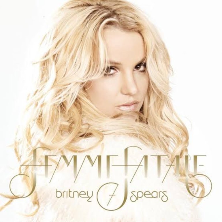 Britney Spears - Femme Fatale Carátula (13 de 19) | Last.fm