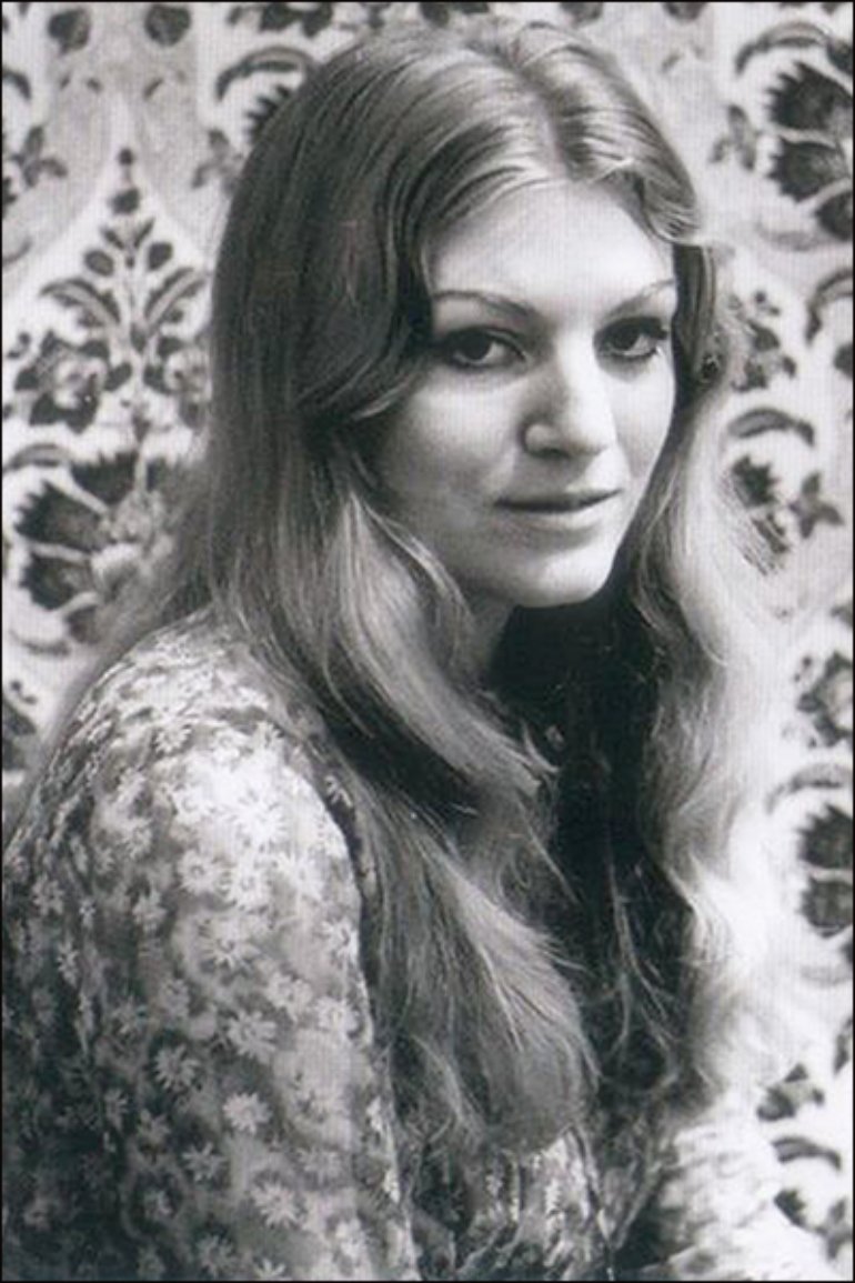 Анна герман в италии