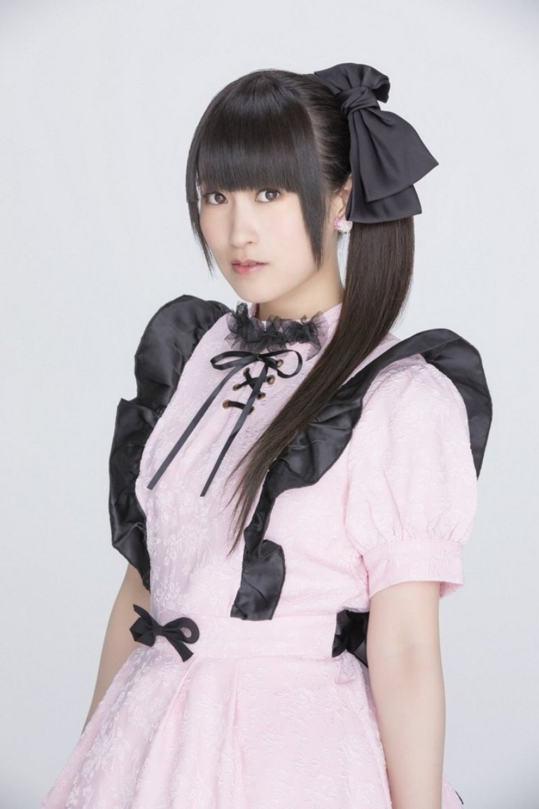 村川梨衣 Photos 6 Of 6 Last Fm