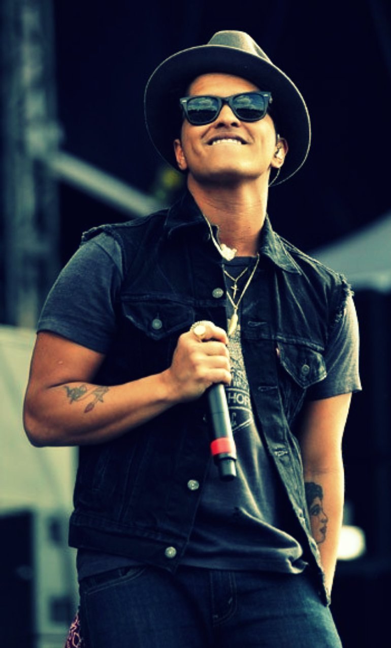 Bruno Mars Photos 274 Of 7 Last Fm