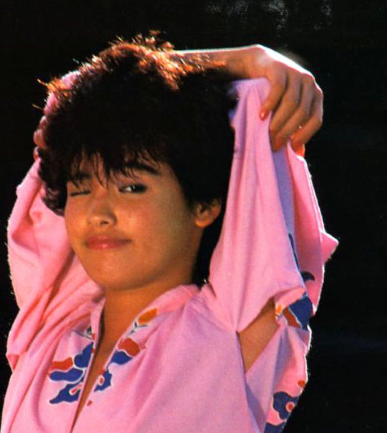 高見知佳 写真 4 11 Last Fm