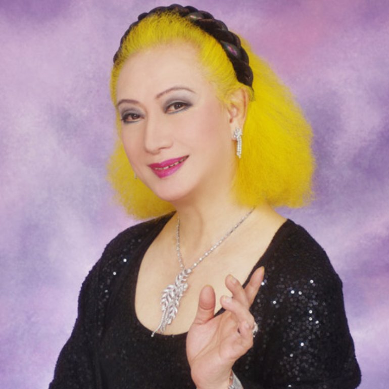 美輪明宏 Photos 8 Of 19 Last Fm