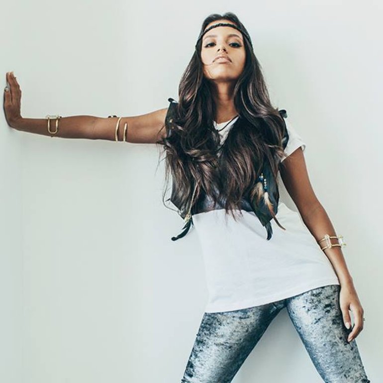 Lupe Fuentes Photos (6 of 8) | Last.fm