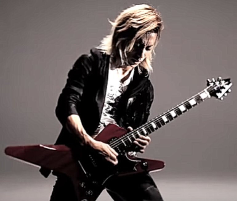 Syu From Galneryus Photos 3 Of 15 Last Fm