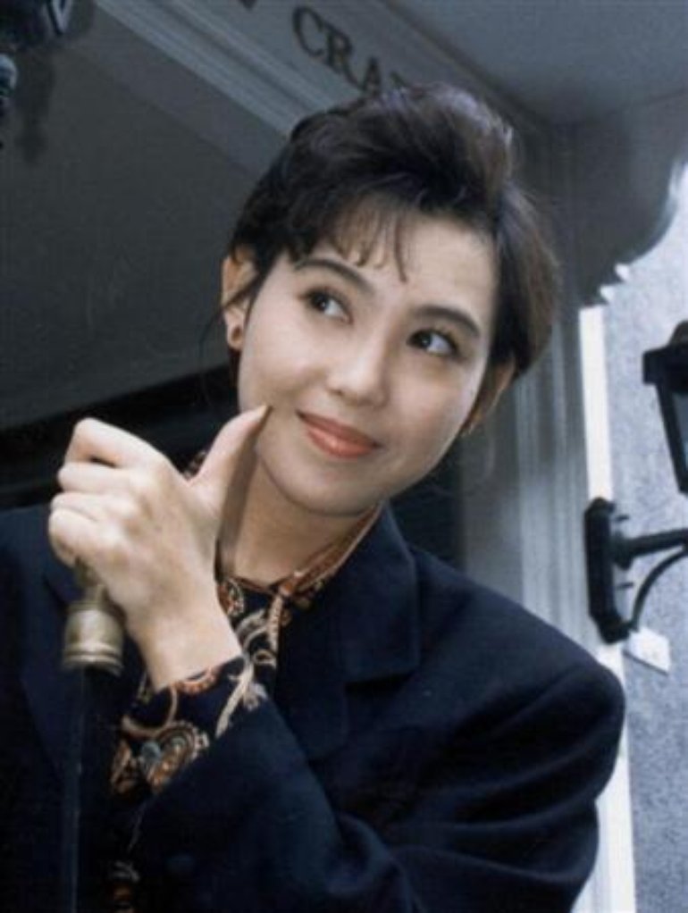 鳥越マリ Photos 2 Of 3 Last Fm