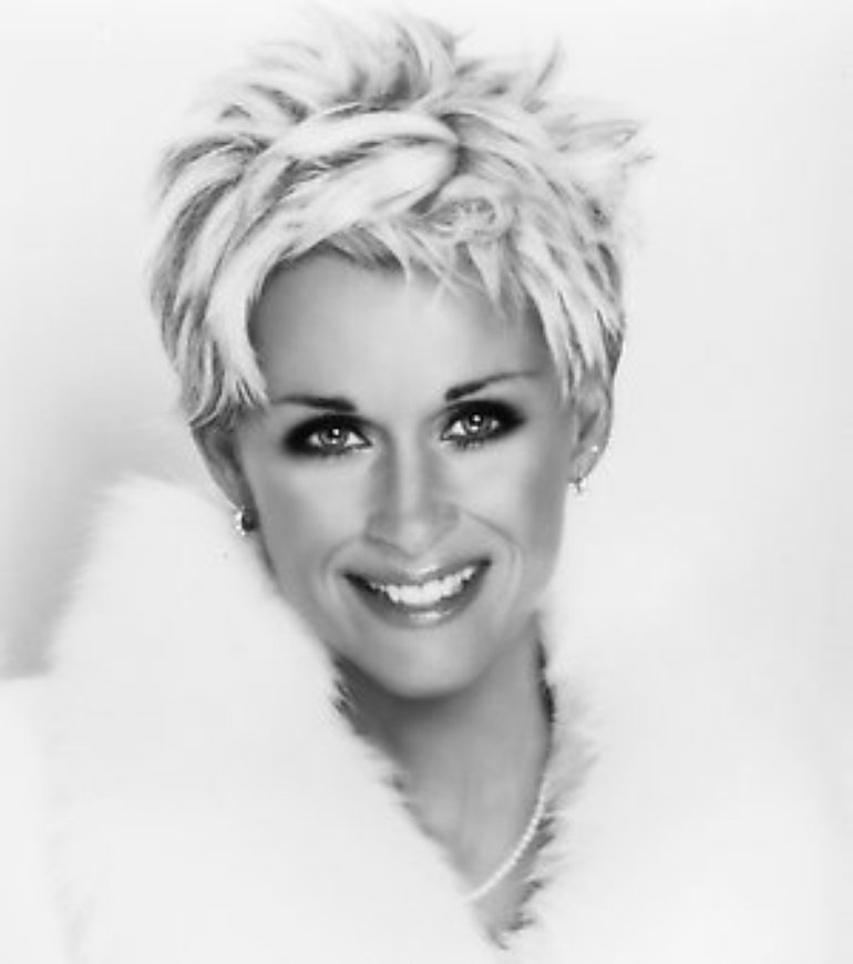 Lorrie Morgan Pixie Haircut Haircuts Models Ideas.