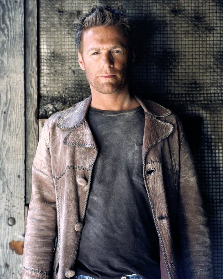 Bryan Adams