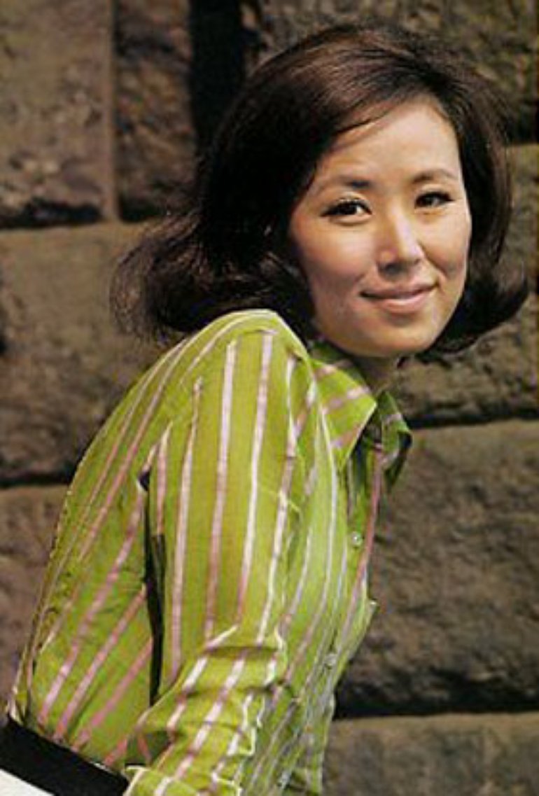 西田佐知子 Photos 4 Of 11 Last Fm