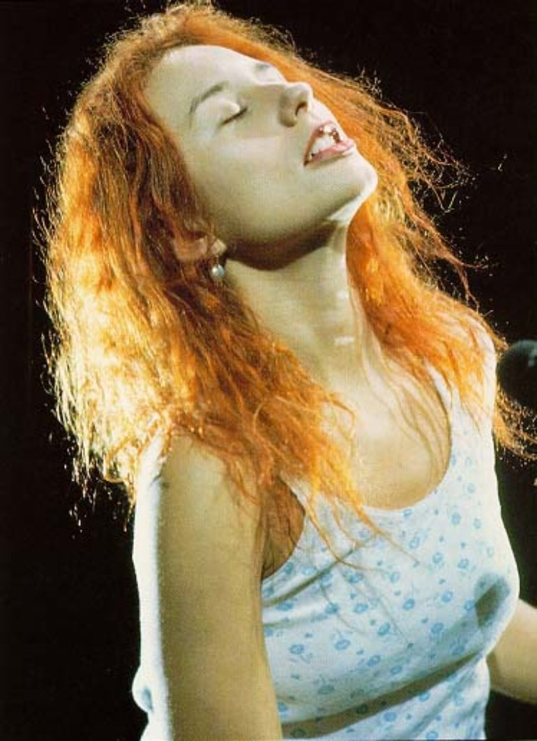 Tori amos upskirt