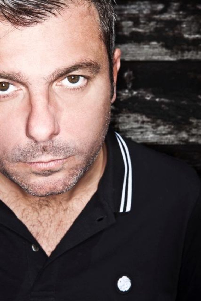 Dj darren vickers. Даррен Еммерсон
