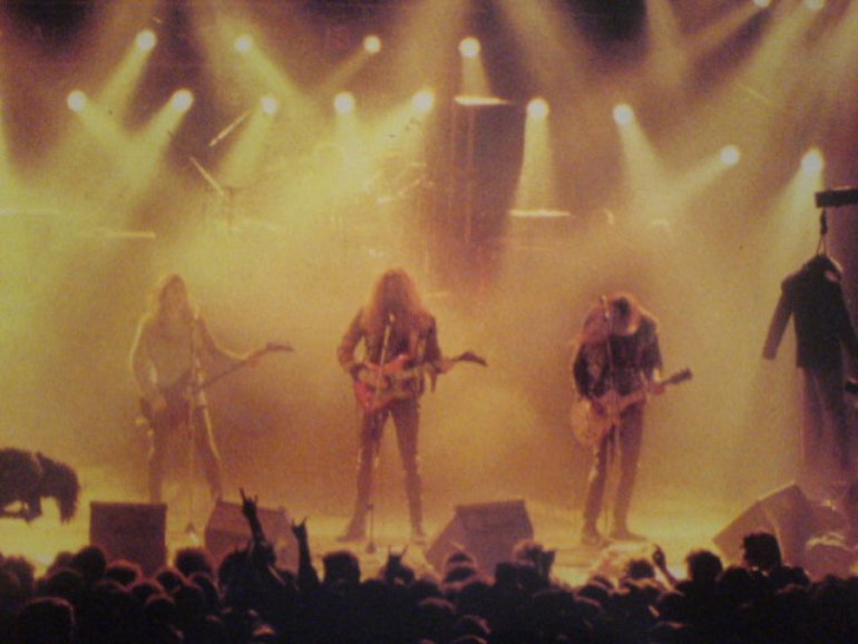 Купить Значок Группы Коррозия Металла