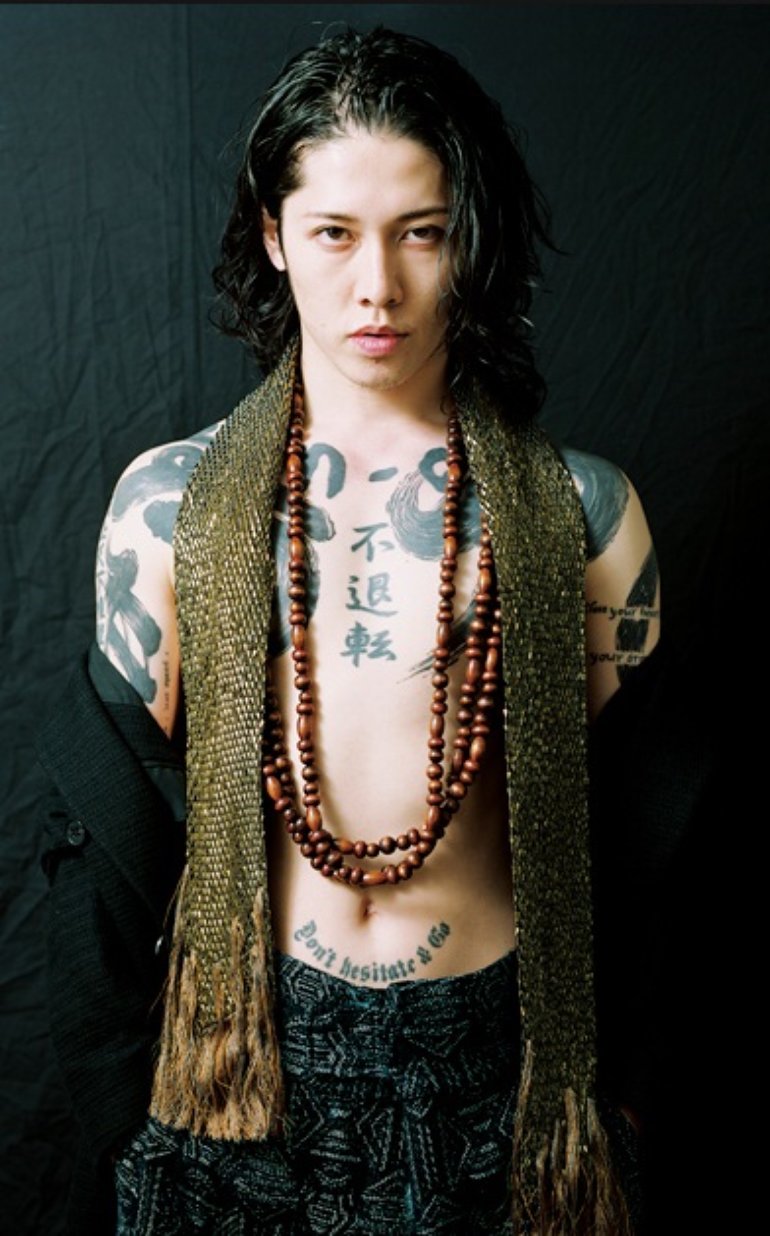 雅 Miyavi 写真 365 575 Last Fm