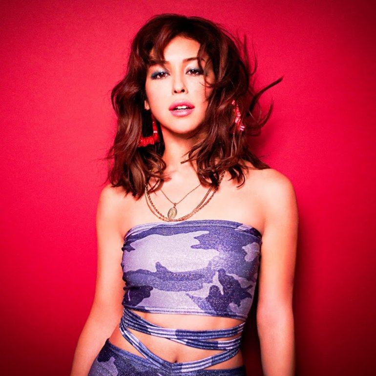 Beni 写真 8 99 Last Fm