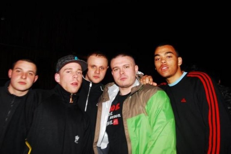 Unit песни. G unit обложка. Unit песни. Unit песни. Музыкальные обои рэп.