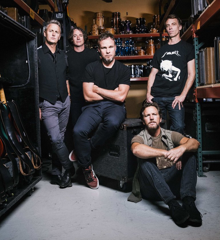 Pearl-Jam-by Danny-Clinch.jpg