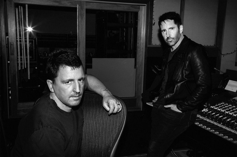 Résultat de recherche d'images pour "trent reznor atticus ross"