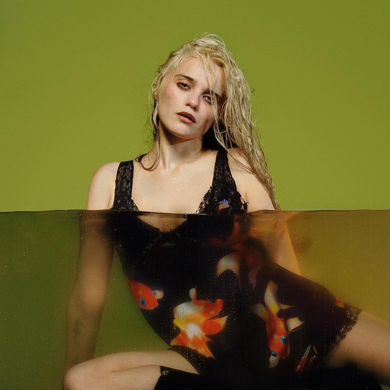 sky ferreira.jpg