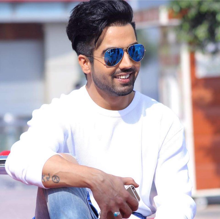 Hardy Sandhu Fotos 1 Von 4 Last Fm
