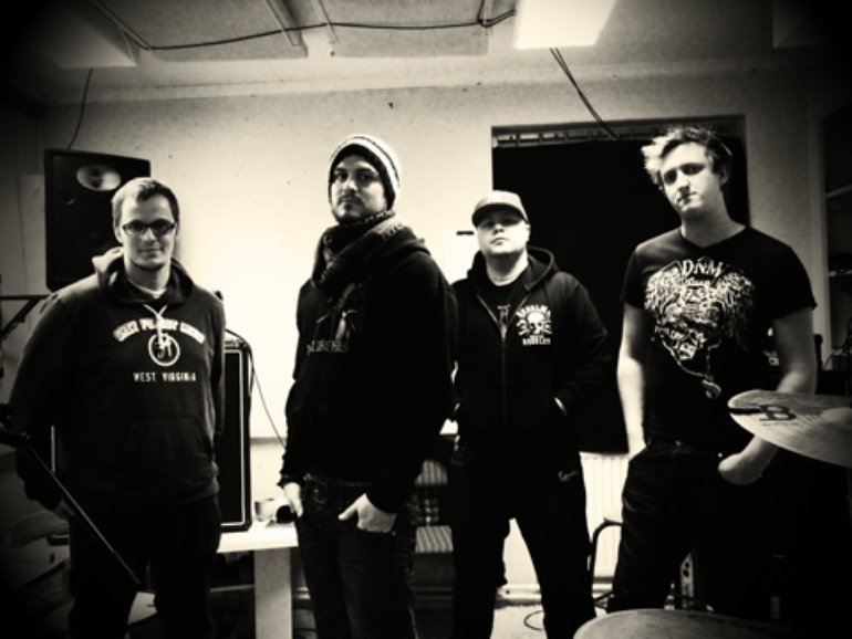 Grown below. Валентинки с линкин парком. Grown below. Валентинка с линкин парк. Grown below.