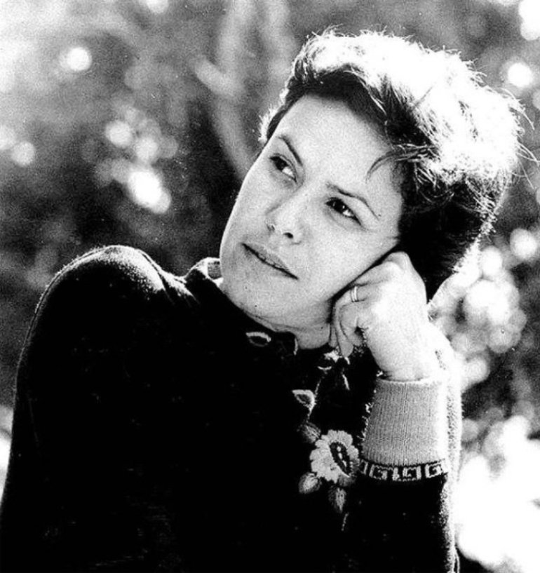 Elis Regina - Acervo da Web - Autor não mencionado.png