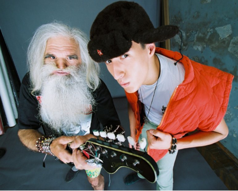 Мс вспышкин кассеты. Мистер вспышкин. Вспышкин и никифоровна. Мс вспышкин новый год. Mc вспышкин и никифоровна новогодняя.