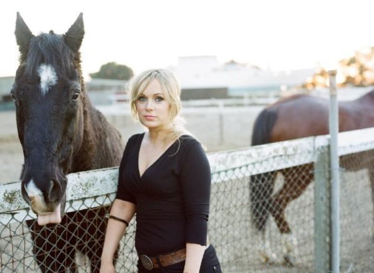 Isobel and horse