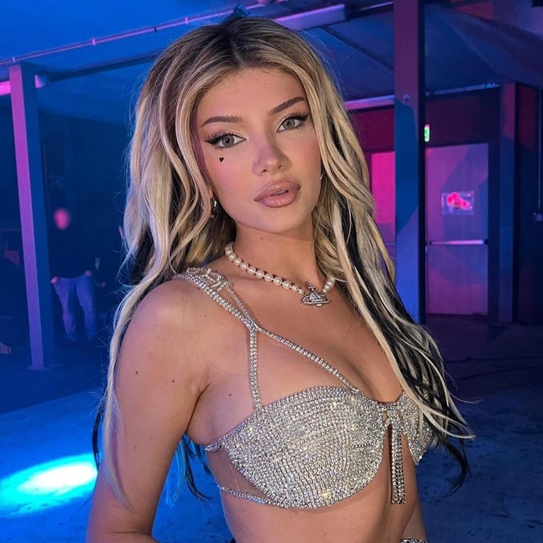 Era Istrefi Photos 32 Of 56 Last Fm