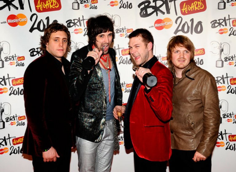 Kasabian Brits 2010