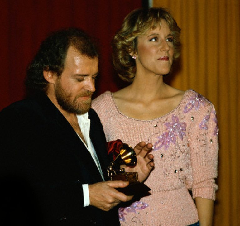 Jennifer Warnes's Instagram, Twitter & Facebook on IDCrawl