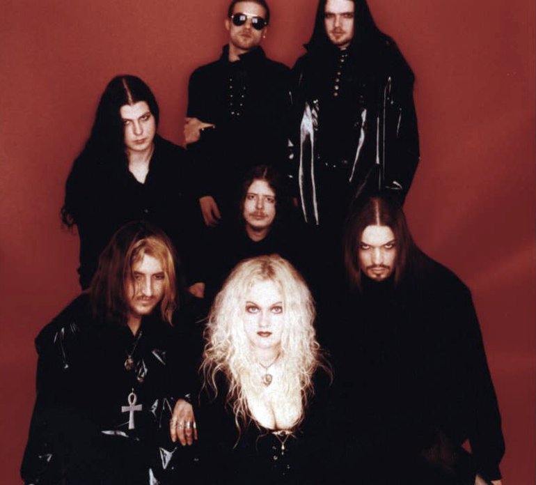 группа theaters. Dream theater. Theatre of tragedy норвежская рок-группа. группа theatre of tragedy. театр трагедии группа.