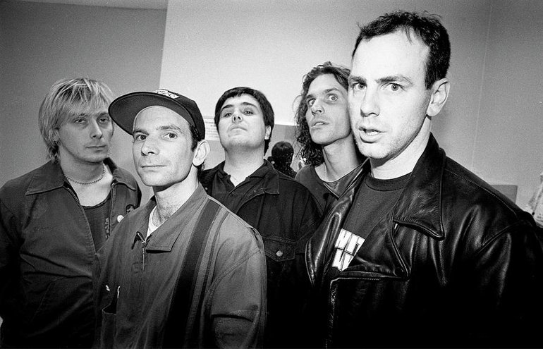 bad-religion-san-diego-1994-martyn-goodacre.jpg
