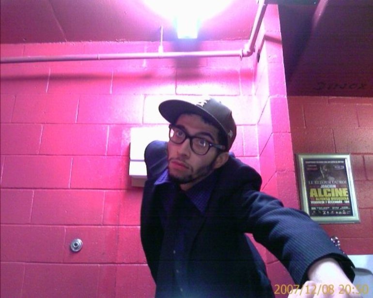 Zu ND Odyofilz @ workplace party, mirror, suit, cap